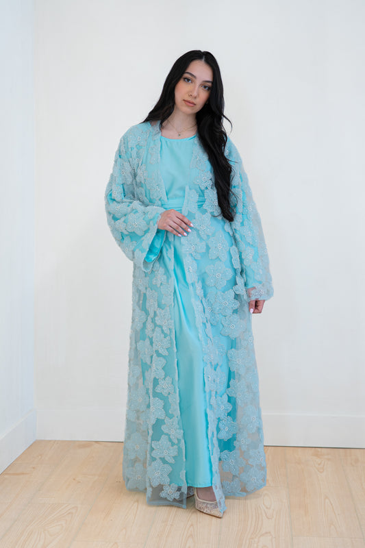 Pearled Petal in Aqua Mist