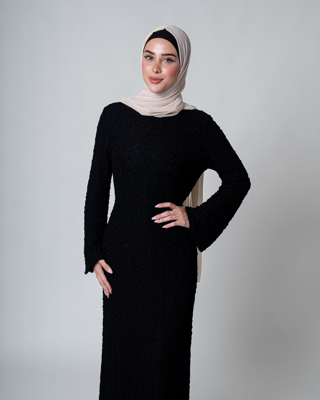 Hawraa in Black