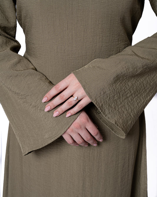 Raya in Olive