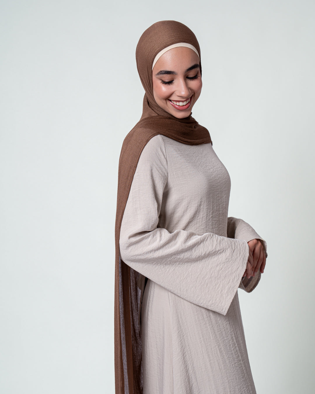 Raya in Beige
