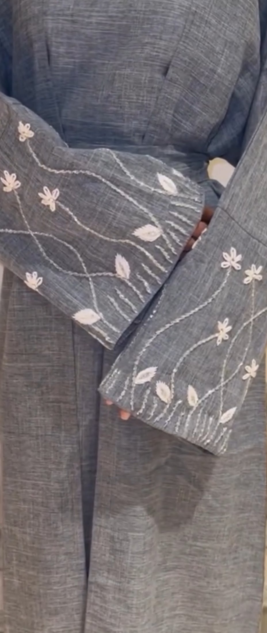 Yasmeen linen